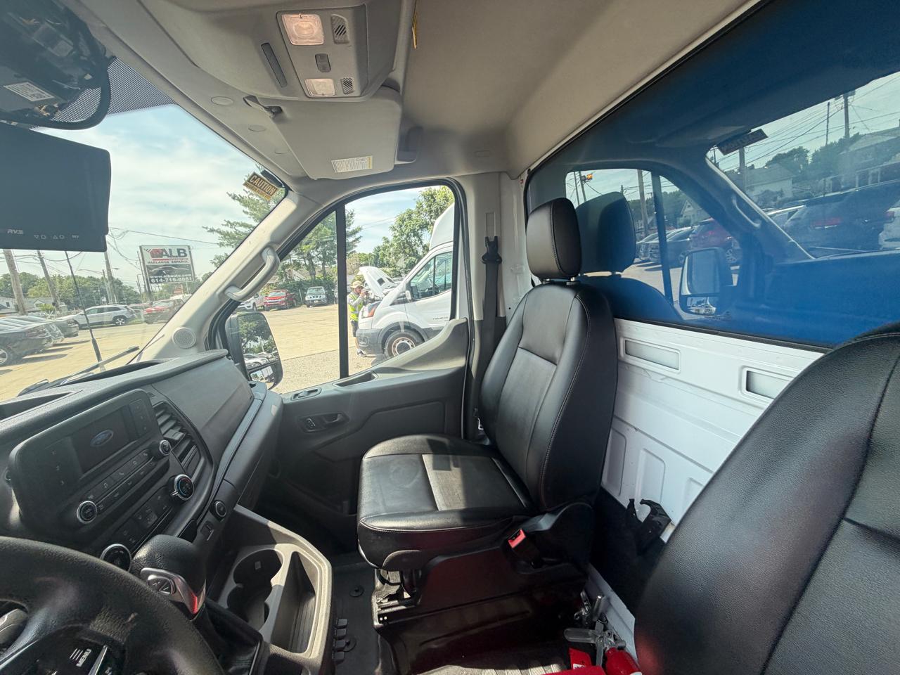 Ford Transit T-350 2023
