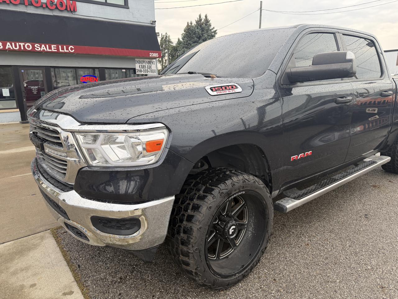 RAM 1500 Tradesman Crew Cab SB 4WD 2019
