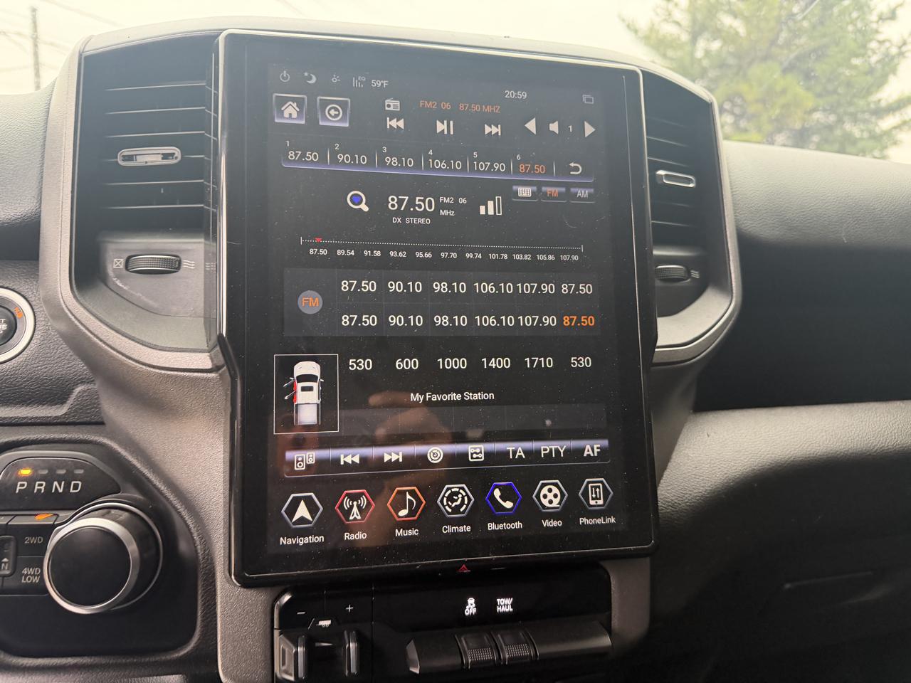 RAM 1500 Tradesman Crew Cab SB 4WD 2019