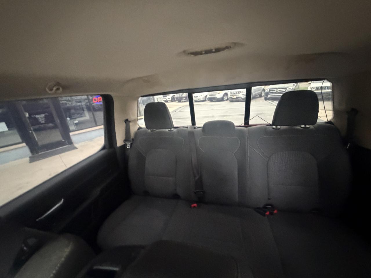 RAM 1500 Tradesman Crew Cab SB 4WD 2019