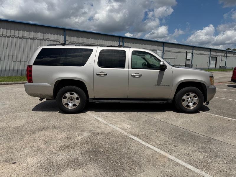 2009 Chevrolet Suburban LT1 1500 2WD