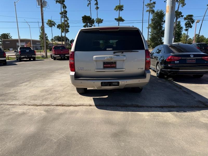 Chevrolet Suburban LT1 1500 2WD 2009