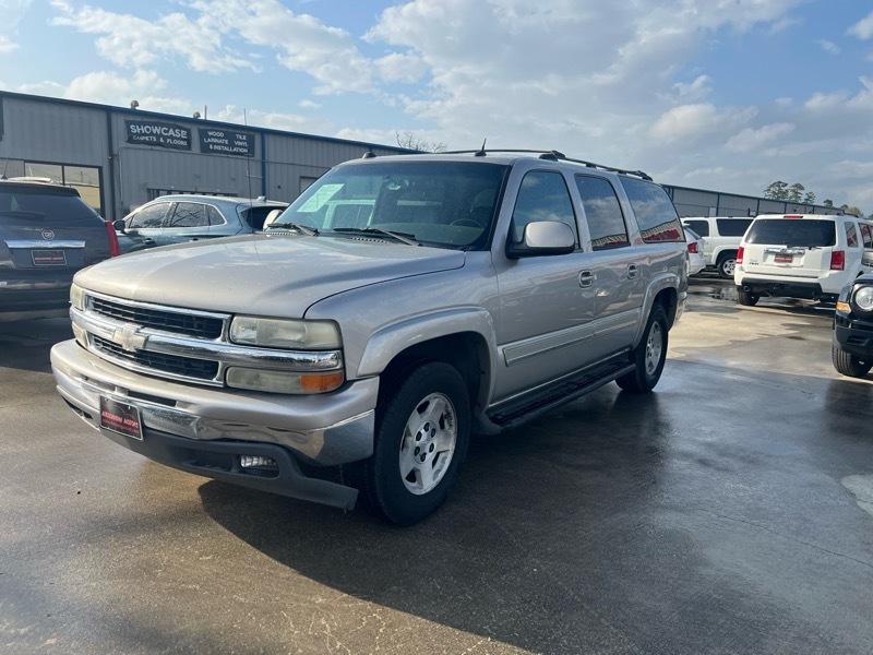 Chevrolet Suburban 1500 LT 4D SUV RWD 2005