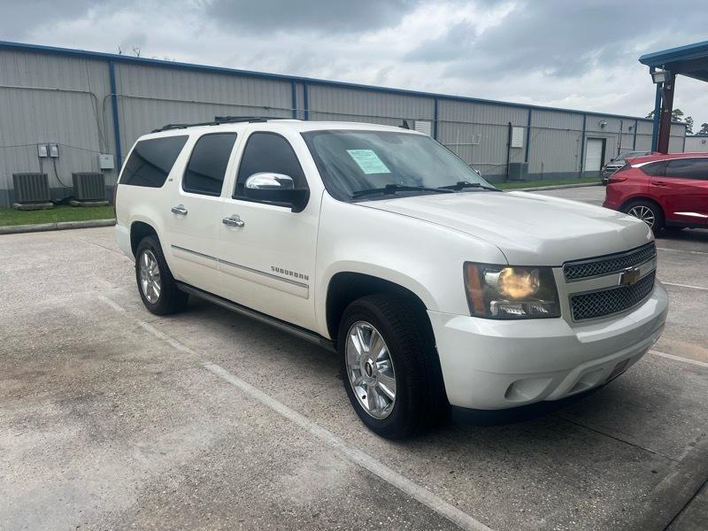 Chevrolet Suburban LTZ 1500 4WD 2010