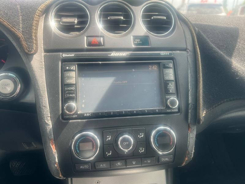 Nissan Altima 3.5 SE Coupe 2009