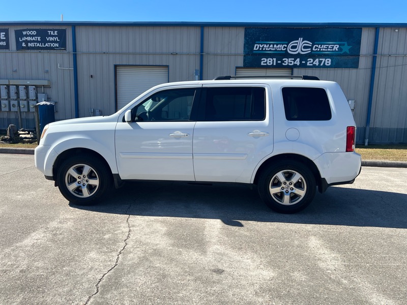 Honda Pilot EX-L 2WD 5-Spd AT with Navigation 2011