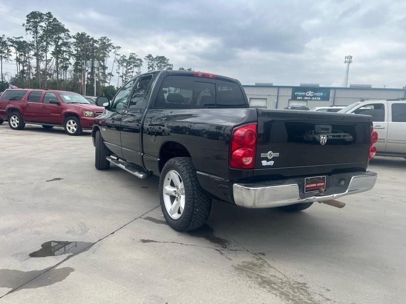Dodge Ram 1500 SXT Quad Cab Long Bed 2WD 2008