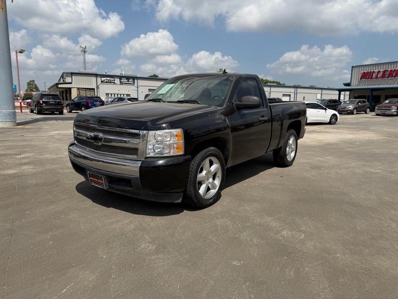 Chevrolet Silverado 1500 Reg Cab 119.0" WB 2WD LS 2008