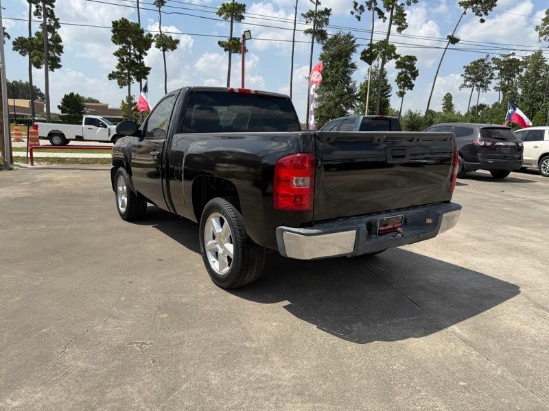 Chevrolet Silverado 1500 Reg Cab 119.0" WB 2WD LS 2008