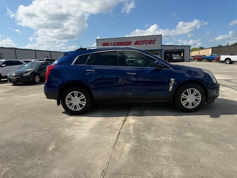 Cadillac SRX Luxury 2012
