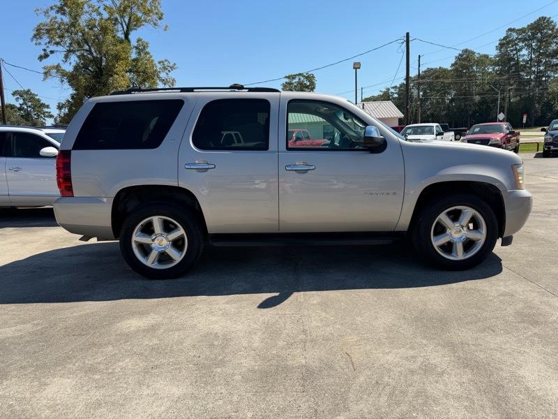 Chevrolet Tahoe LT1 2WD 2009
