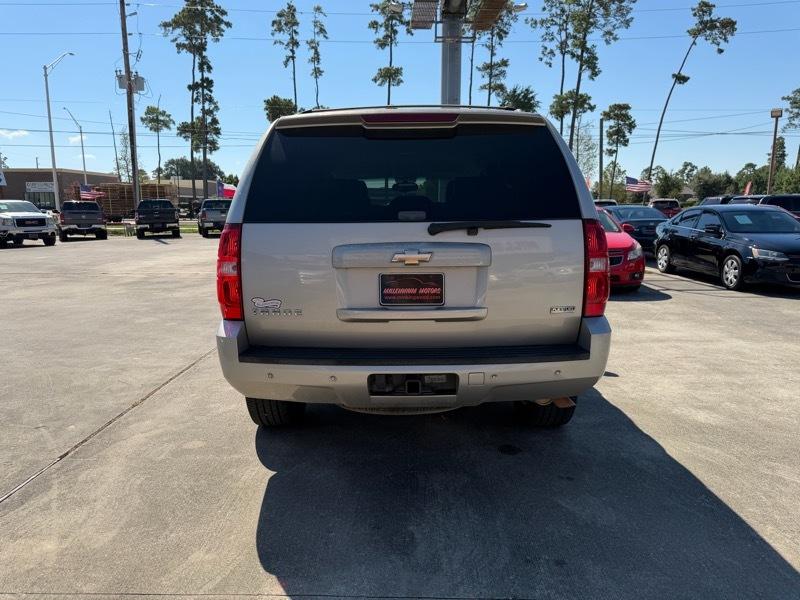 Chevrolet Tahoe LT1 2WD 2009