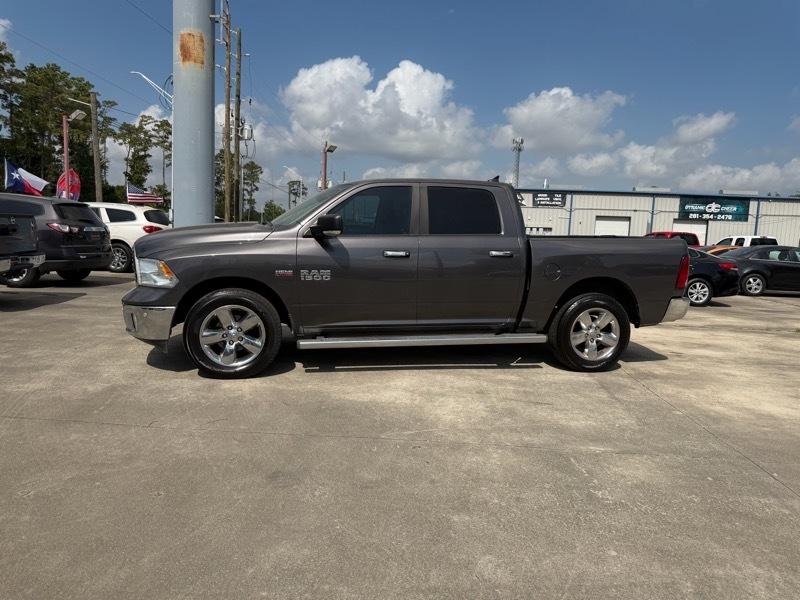 RAM 1500 SLT Crew Cab SWB 4WD 2015