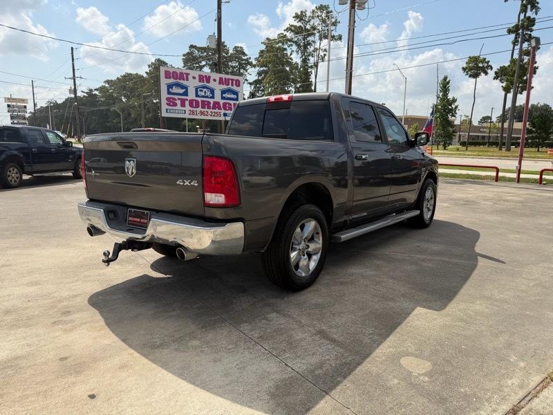 RAM 1500 SLT Crew Cab SWB 4WD 2015