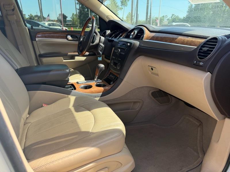 Buick Enclave Leather FWD 2012