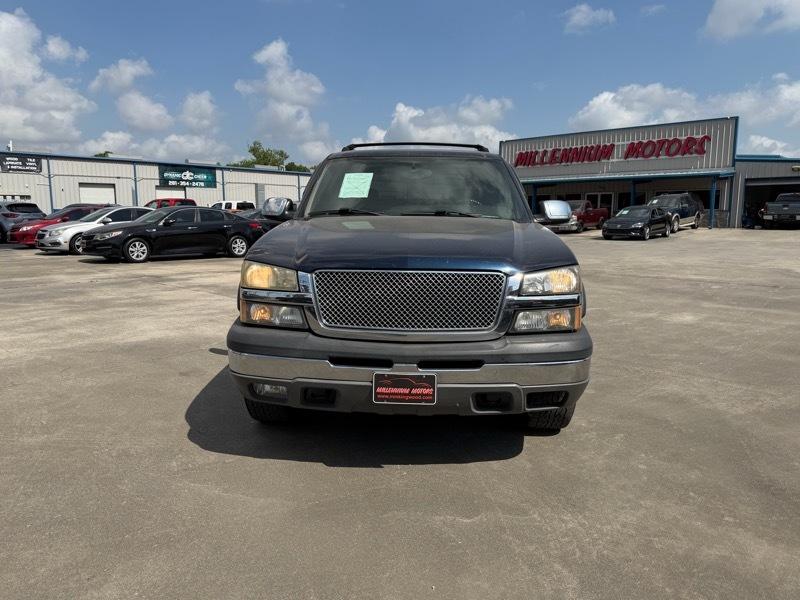 Chevrolet Avalanche 1500 2WD 2004