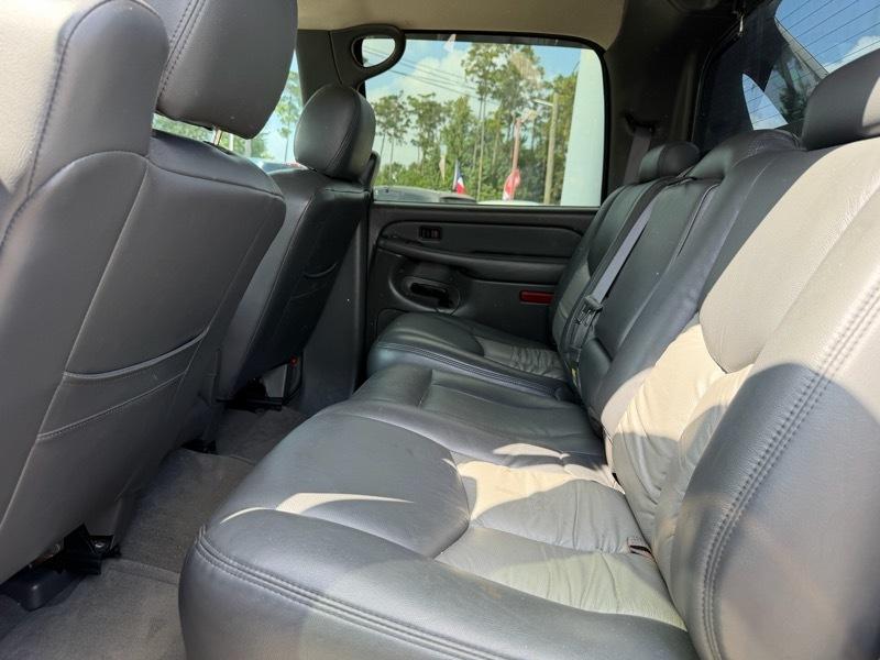 Chevrolet Avalanche 1500 2WD 2004