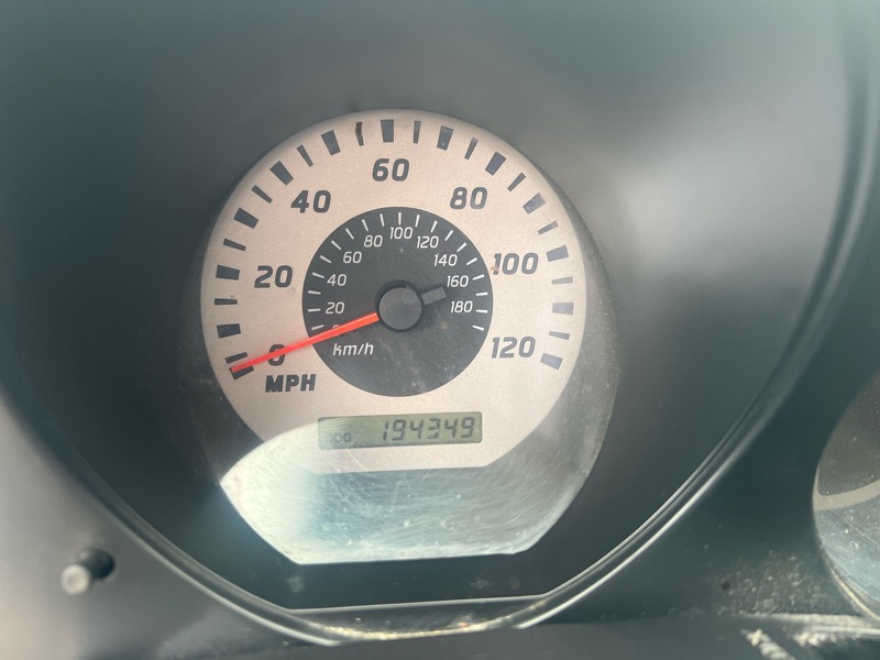 Nissan Frontier King Cab 2WD 2004