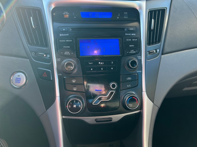 Hyundai Sonata Limited Auto 2013