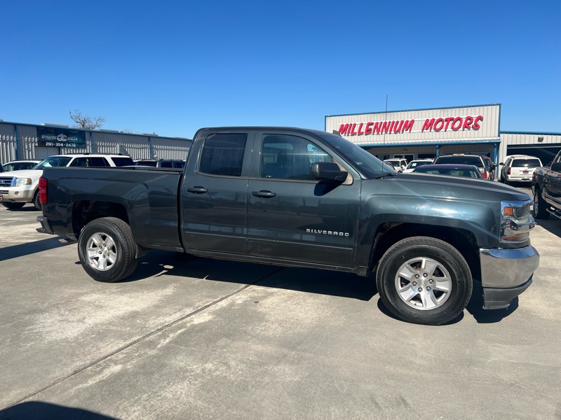 Chevrolet Silverado 1500 LT Double Cab 2WD 2018