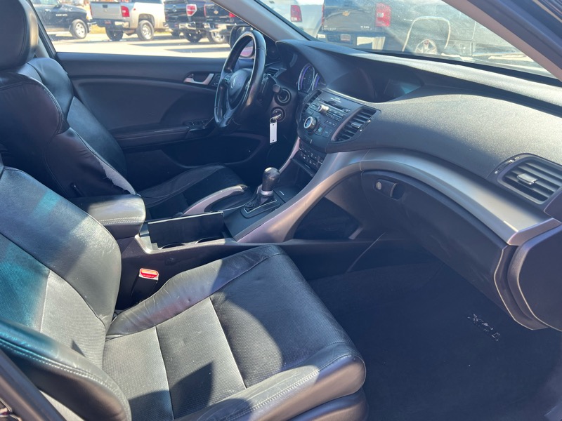 Acura TSX 5-speed AT 2010