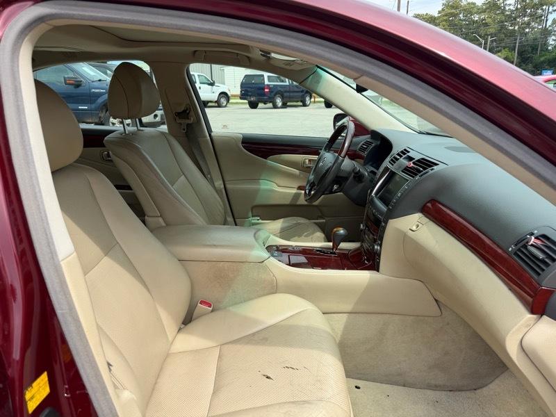 Lexus LS 460 Luxury Sedan 2007
