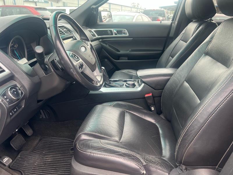 Ford Explorer Sport 4WD 2013