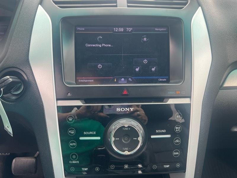 Ford Explorer Sport 4WD 2013