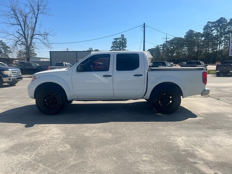 Nissan Frontier S Crew Cab 5AT 2WD 2015