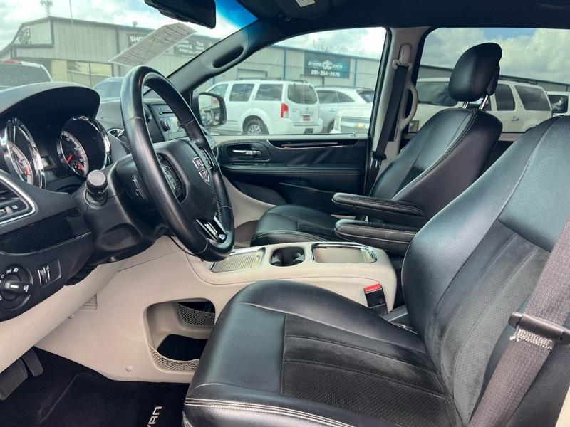 Dodge Grand Caravan SXT 2017