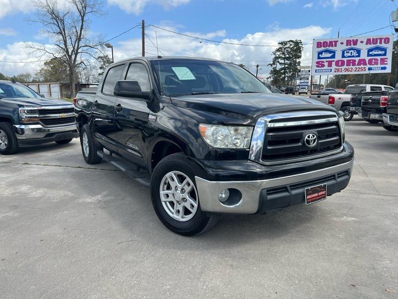 Toyota Tundra Tundra-Grade CrewMax 5.7L 2WD 2013