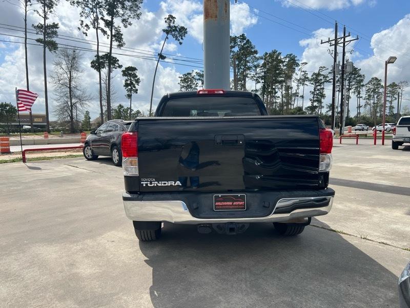 Toyota Tundra Tundra-Grade CrewMax 5.7L 2WD 2013