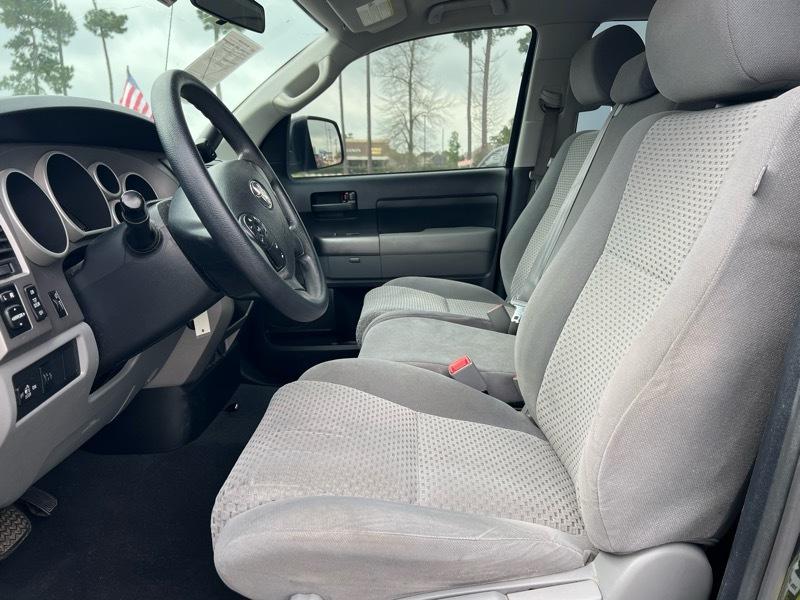 Toyota Tundra Tundra-Grade Double Cab 4.6L 2WD 2012