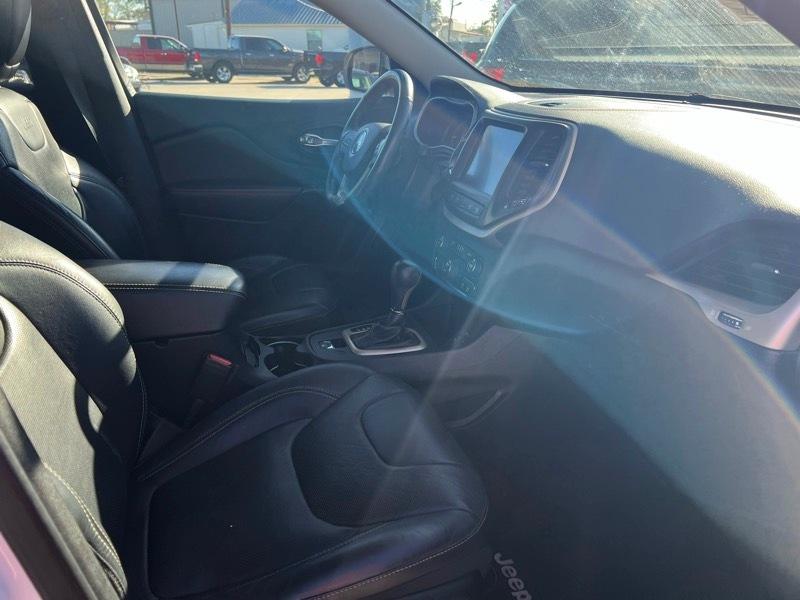 Jeep Cherokee Limited FWD 2015