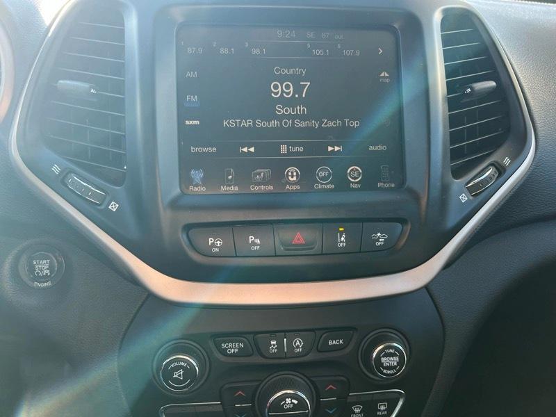 Jeep Cherokee Limited FWD 2015