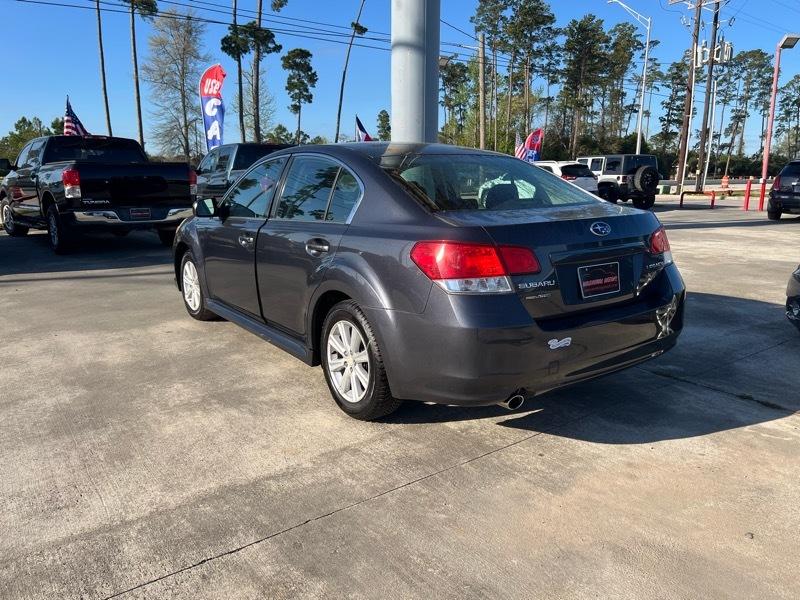 Subaru Legacy 2.5i Premium 2011
