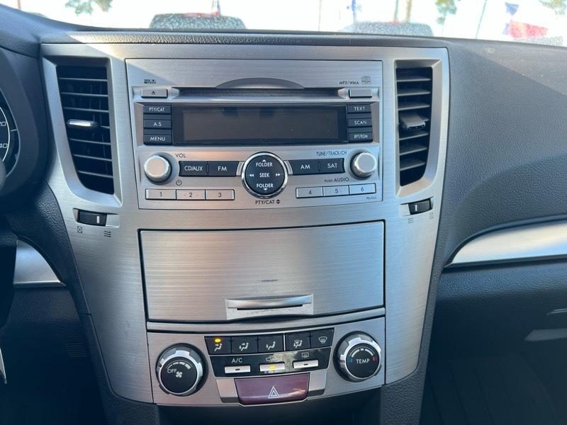 Subaru Legacy 2.5i Premium 2011