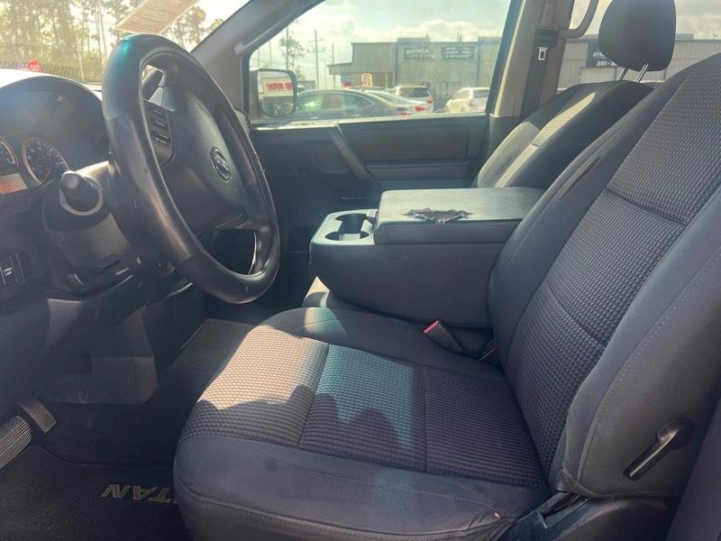 Nissan Titan LE Crew Cab 2WD SWB 2008