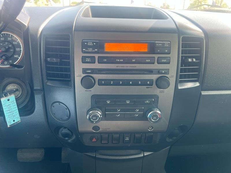 Nissan Titan LE Crew Cab 2WD SWB 2008