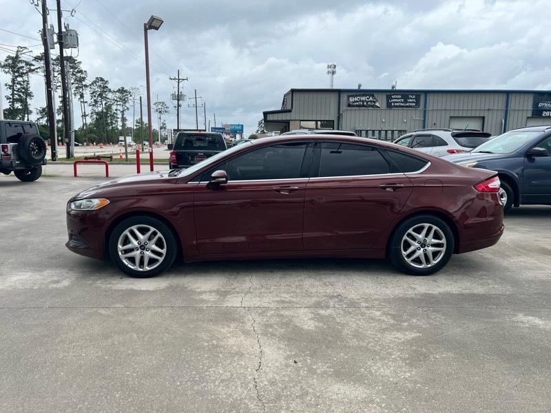Ford Fusion SE 2016