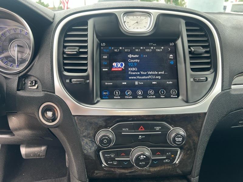 Chrysler 300 Limited RWD 2019