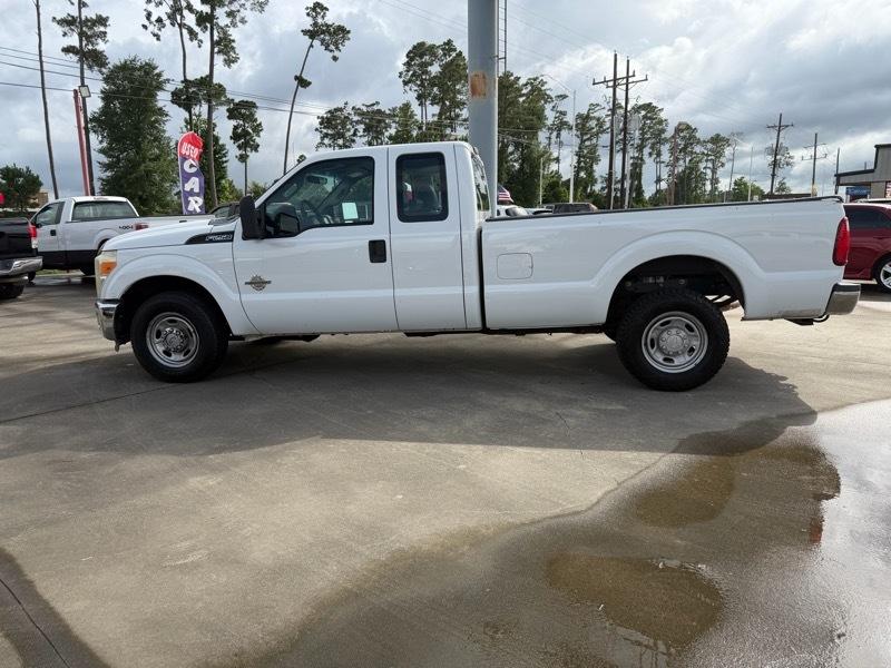 Ford F-250 SD XLT SuperCab Long Bed 2WD 2011
