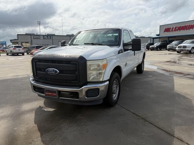 Ford F-250 SD XLT SuperCab Long Bed 2WD 2011
