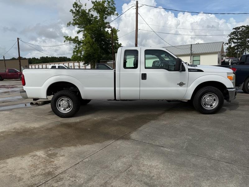 Ford F-250 SD XLT SuperCab Long Bed 2WD 2011
