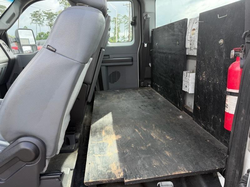 Ford F-250 SD XLT SuperCab Long Bed 2WD 2011