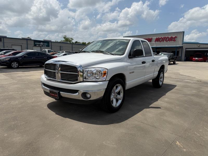 Dodge Ram 1500 SXT Quad Cab Long Bed 2WD 2008