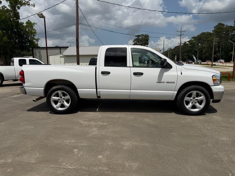 Dodge Ram 1500 SXT Quad Cab Long Bed 2WD 2008