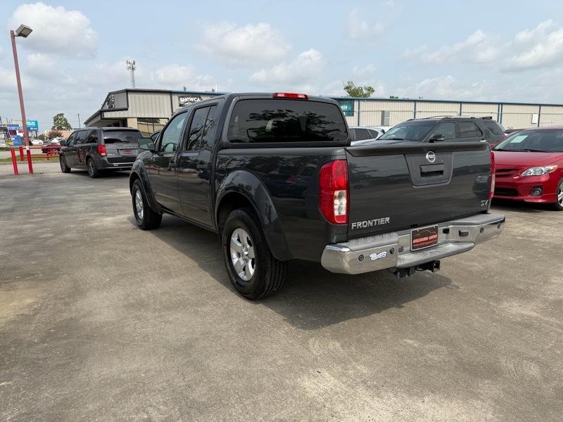 Nissan Frontier S Crew Cab 2WD 2013