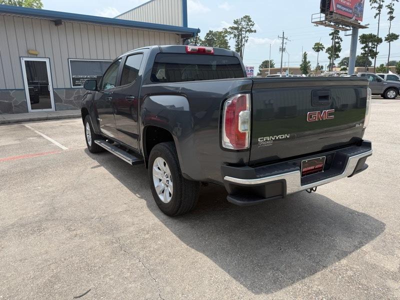 GMC Canyon SLE Crew Cab 2WD Short Box 2015