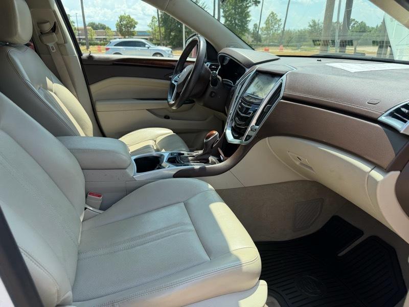 Cadillac SRX Luxury Collection FWD 2015